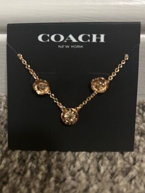 Coach Open Circle Necklace & Tea Rose Earrings Set Rose Gold